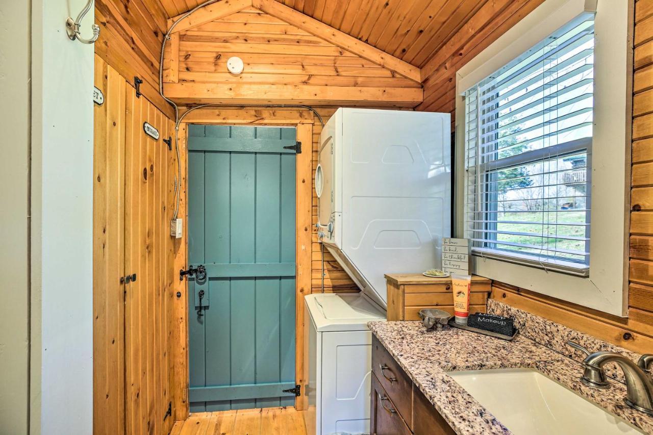 Sunny Hill Cottage Dry Ridge Escape With Deck! エクステリア 写真